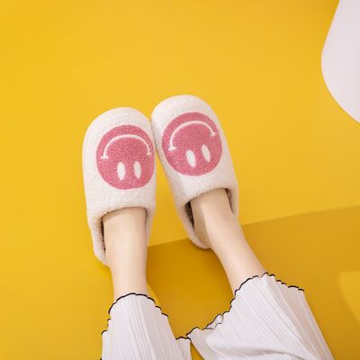 Smiley Face Slippers pink